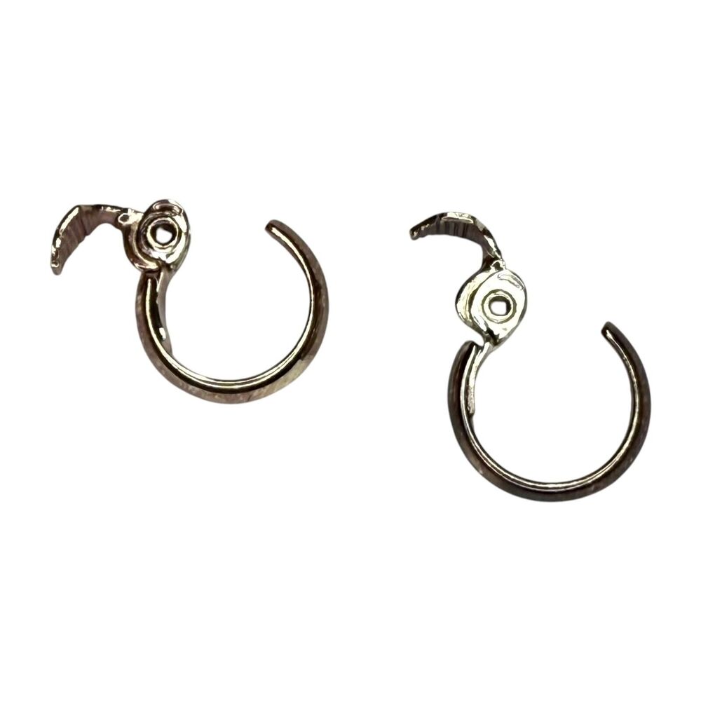 Vintage Silver-Tone Metal Hoop Ring Clip-on Earring Women's Fashion Jewelry - Picture 5 of 7